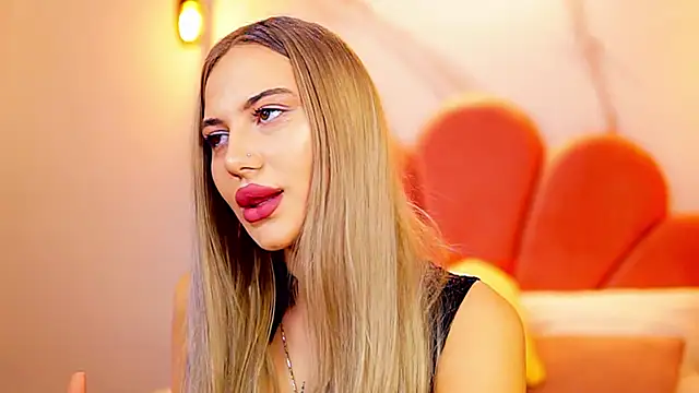 Chloe GraceeX online show from 4, 12, 2025