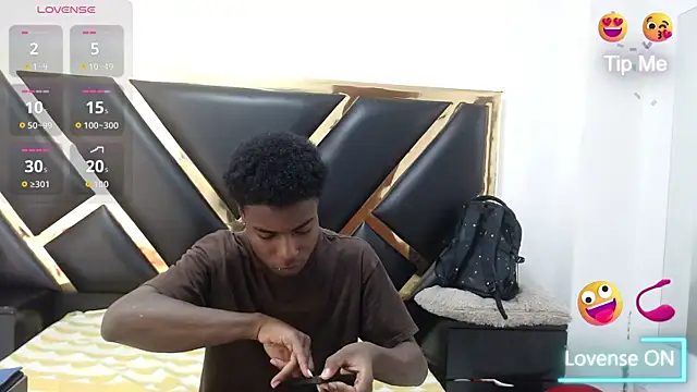 NoahJhonson69 online show from 31, 3, 2026