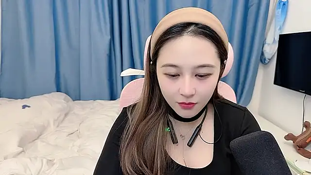 TTtia  online show from 14, 12, 2025