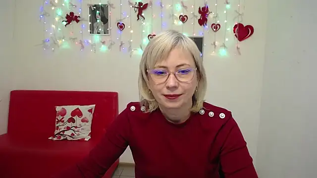 Snapshot of LaurenWishy chatting on 3, 2, 2026 LaurenWishy online show from 3, 2, 2026