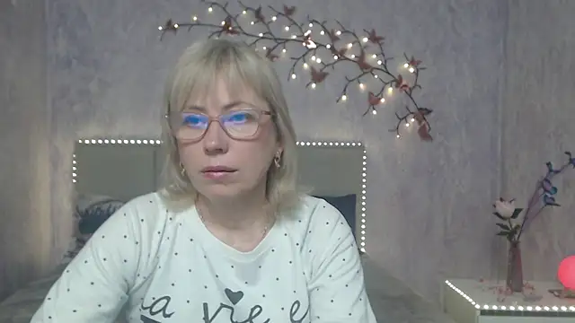 Snapshot of LaurenWishy chatting on 28, 2, 2026 LaurenWishy online show from 28, 2, 2026