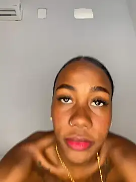 Snapshot of Onix_couple chatting on 5, 12, 2025 Onix couple online show from 5, 12, 2025