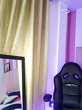 Snapshot of Emmyxxx chatting on 25, 2, 2026 Emmyxxx online show from 25, 2, 2026