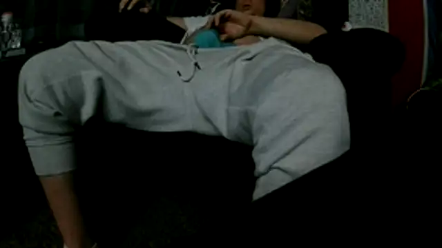 Snapshot of Bowerboi chatting on 16, 12, 2025 Bowerboi online show from 16, 12, 2025