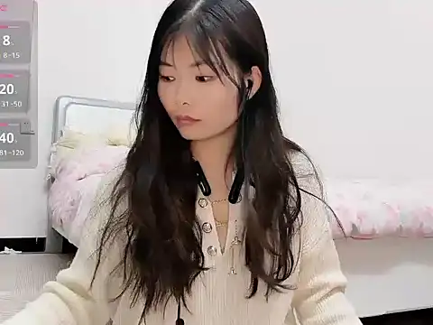 Ava-Baby online show from 19, 11, 2025