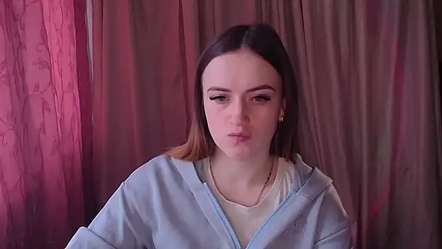 Snapshot of Illa_May chatting on 5, 2, 2026 Illa May online show from 5, 2, 2026