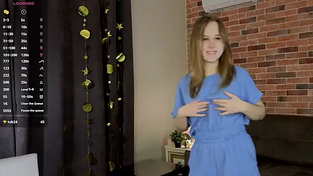 Snapshot of VoidElaris chatting on 7, 1, 2026 VoidElaris online show from 7, 1, 2026