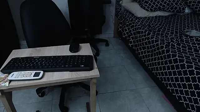 sweett love  online show from 3, 12, 2025