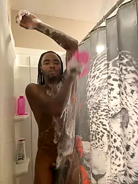 Snapshot of TattedRasta2x0 chatting on 22, 11, 2025 TattedRasta2x0 online show from 22, 11, 2025