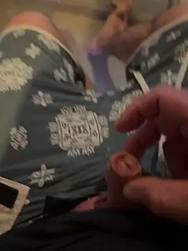 Damien40160 online show from 8, 4, 2026