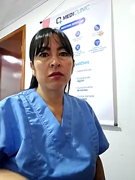 JustSamantha  online show from 14, 4, 2026