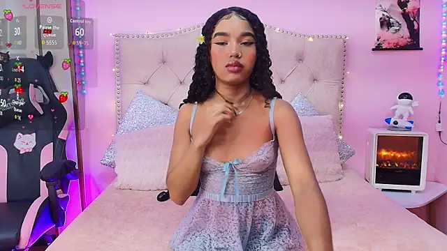 Snapshot of Naom_star87 chatting on 12, 1, 2026 Naom star87 online show from 12, 1, 2026