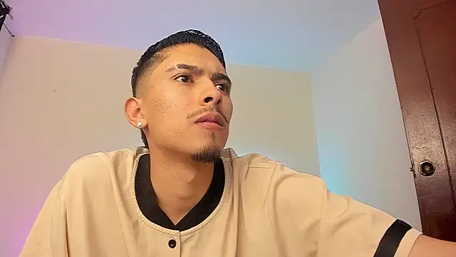 Snapshot of stanandrose_ chatting on 25, 6, 2026 stanandrose online show from 25, 6, 2026