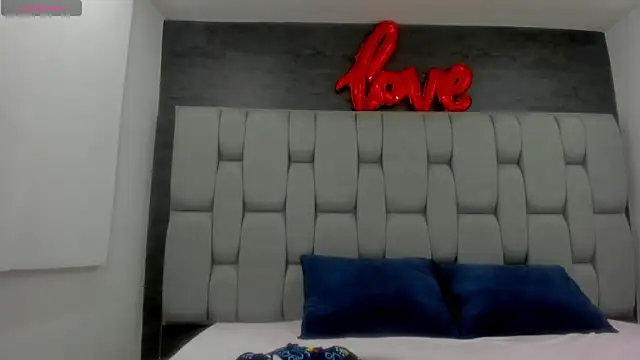 Snapshot of Sarita_Ass chatting on 29, 11, 2025 Sarita Ass online show from 29, 11, 2025