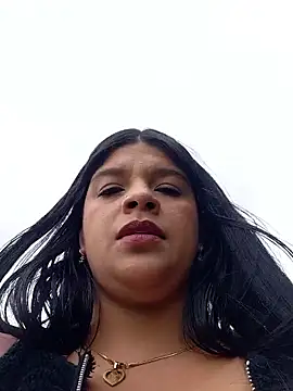 Layla-daring online show from 28, 3, 2026