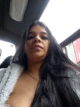 Snapshot of Layla-daring chatting on 22, 4, 2026 Layla-daring online show from 22, 4, 2026