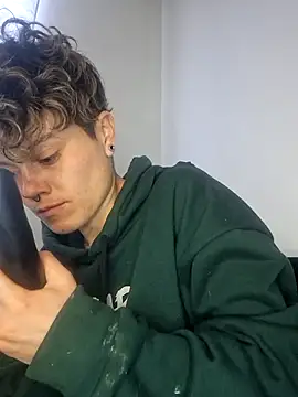 Snapshot of megan_NL chatting on 3, 12, 2025 megan NL online show from 3, 12, 2025