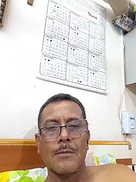 Snapshot of Parehahotmex chatting on 18, 2, 2026 Parehahotmex online show from 18, 2, 2026