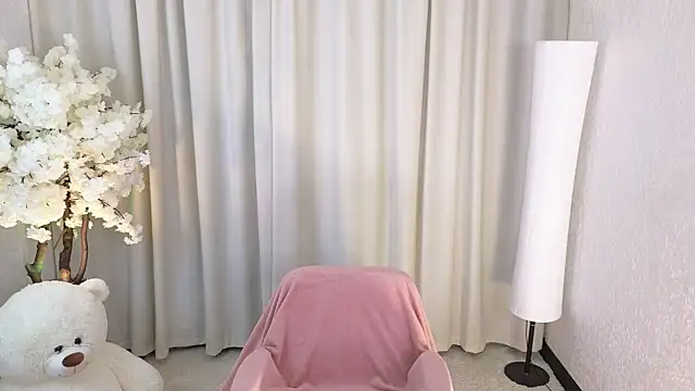 ImiMonroe online show from 19, 12, 2025