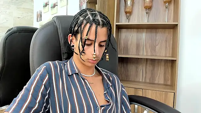 Snapshot of molly_madisson_ chatting on 27, 2, 2026 molly madisson online show from 27, 2, 2026