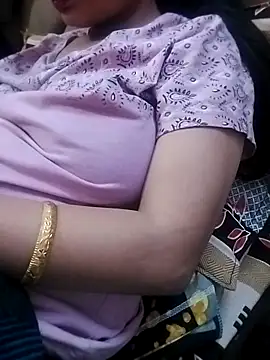 Snapshot of Priya_Sharma04 chatting on 17, 3, 2026 Priya Sharma04 online show from 17, 3, 2026