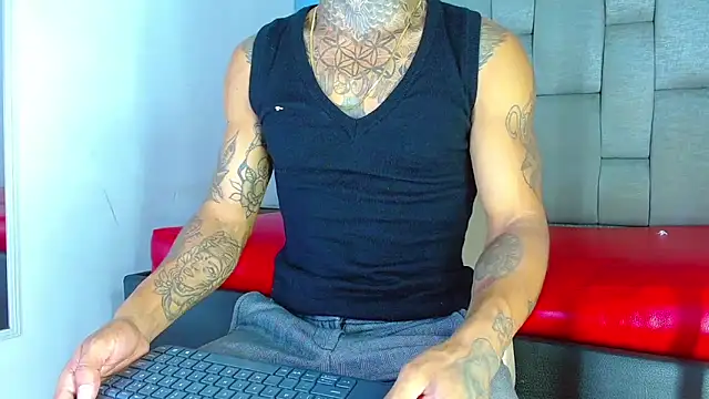 Hot Latino x online show from 26, 3, 2026