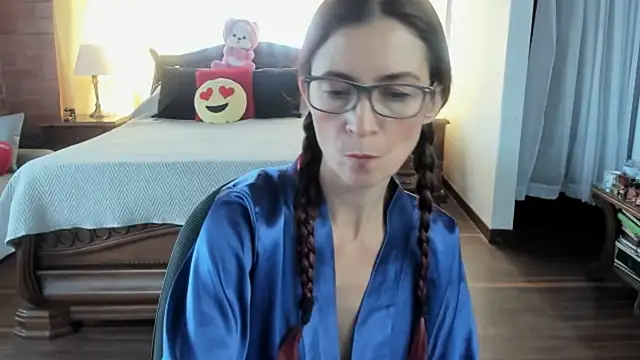 Charlotte-Willson online show from 31, 3, 2026