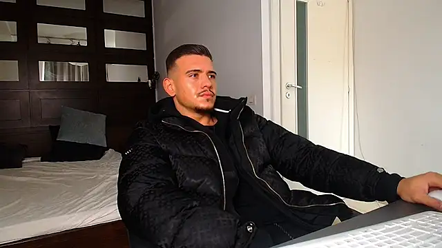 ElijahThorne online show from 23, 2, 2026