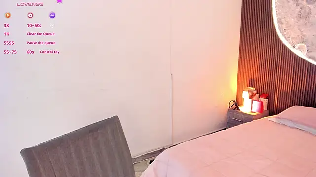 RenataMason online show from 5, 6, 2026