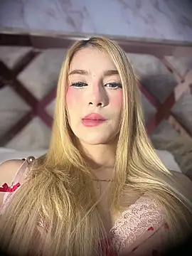 Snapshot of valeryfox__ chatting on 6, 2, 2026 valeryfox online show from 6, 2, 2026