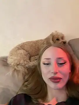 Snapshot of GraceSecrettt chatting on 8, 6, 2026 GraceSecrettt online show from 8, 6, 2026