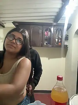 Snapshot of AlexisAndMartina3 chatting on 16, 12, 2025 AlexisAndMartina3 online show from 16, 12, 2025