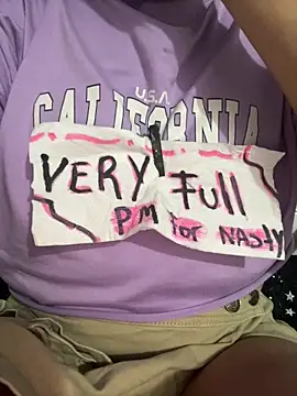 Snapshot of Brunette_Dirty_0limits chatting on 6, 2, 2026 Brunette Dirty 0limits online show from 6, 2, 2026