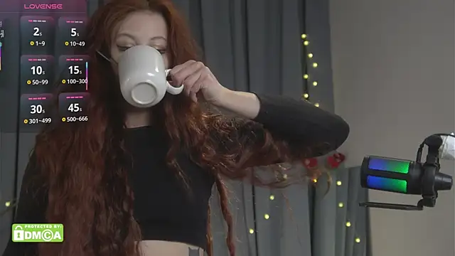 Snapshot of caty_cuddly chatting on 6, 1, 2026 caty cuddly online show from 6, 1, 2026