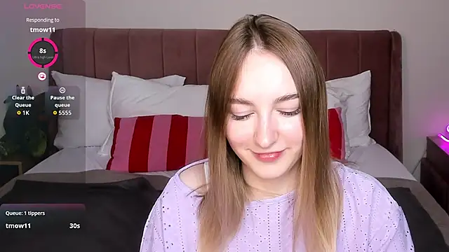 Shy Polly online show from 8, 3, 2026