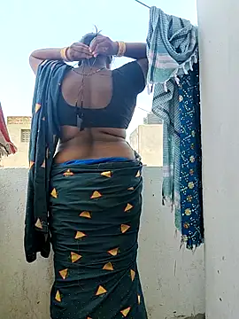 Desicouple1706 online show from 24, 4, 2026