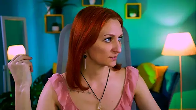 Snapshot of DianaTorrens chatting on 27, 2, 2026 DianaTorrens online show from 27, 2, 2026