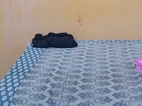 Honey Baby1 online show from 27, 2, 2026