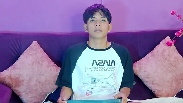 Liam Sinclair online show from 27, 2, 2026