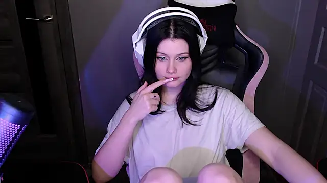 Moon raven online show from 16, 1, 2026