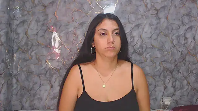 Snapshot of miarouse1531 chatting on 6, 4, 2026 miarouse1531 online show from 6, 4, 2026