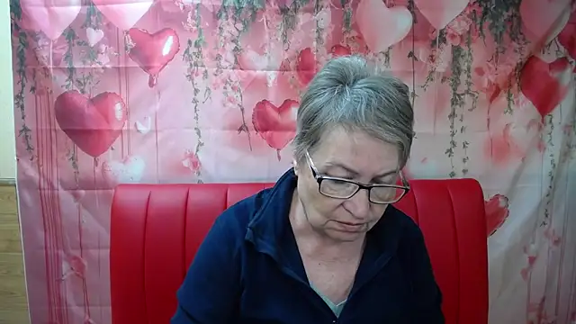 OlgaLuck online show from 10, 4, 2026