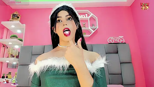 Snapshot of DaleskaSanchez chatting on 19, 12, 2025 DaleskaSanchez online show from 19, 12, 2025