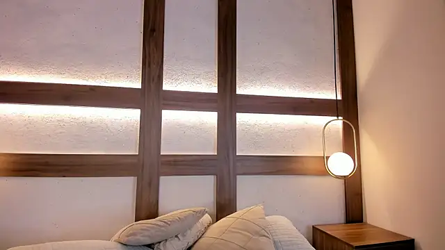 SarhaVega online show from 18, 4, 2026