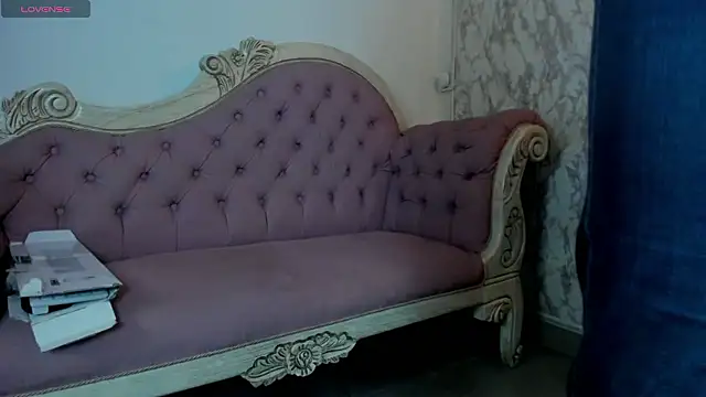 Snapshot of Mysterius_Woman chatting on 15, 1, 2026 Mysterius Woman online show from 15, 1, 2026