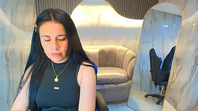 celeste blue r online show from 26, 11, 2025