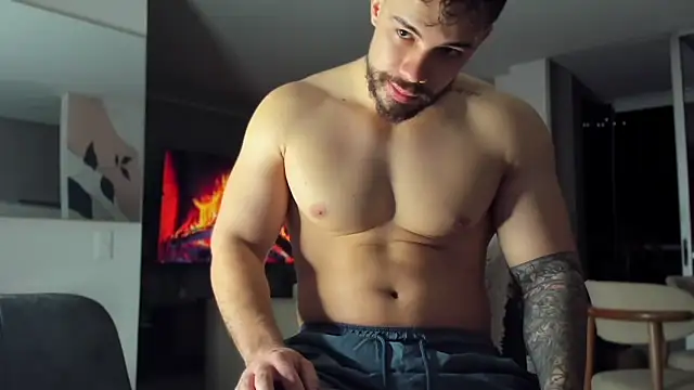 Valenthino Salvatore online show from 28, 3, 2026