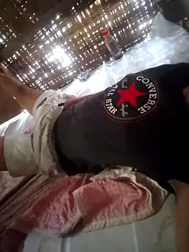 Snapshot of lovelycarla32 chatting on 26, 11, 2025 lovelycarla32 online show from 26, 11, 2025