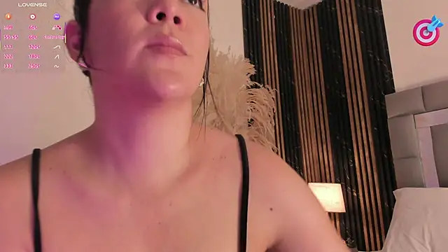 amaia santini online show from 8, 4, 2026