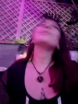 Eveeelyn25 online show from 8, 2, 2026